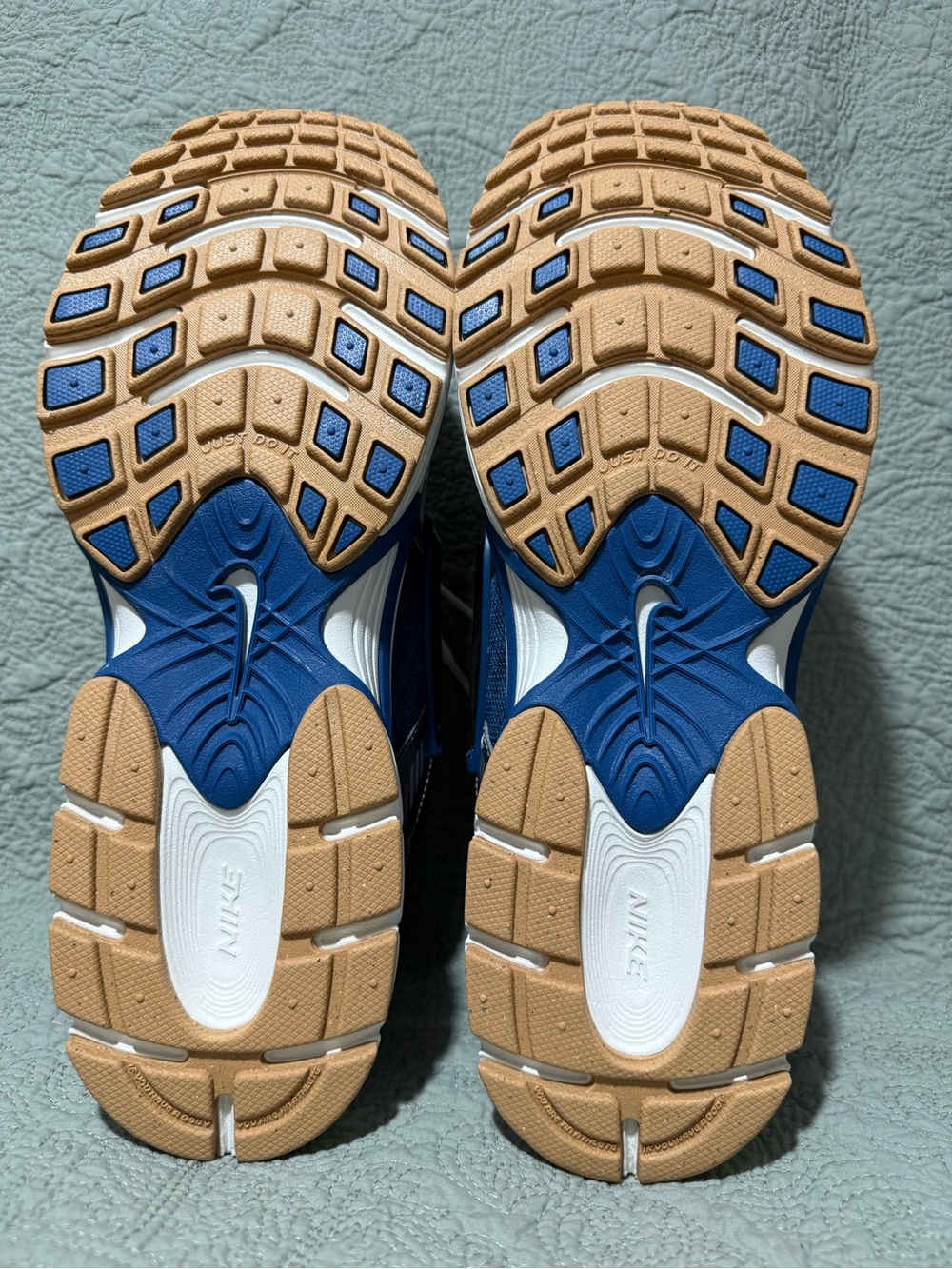 Nike V5 RNR Men’s 9.5 - Picture 7 of 7